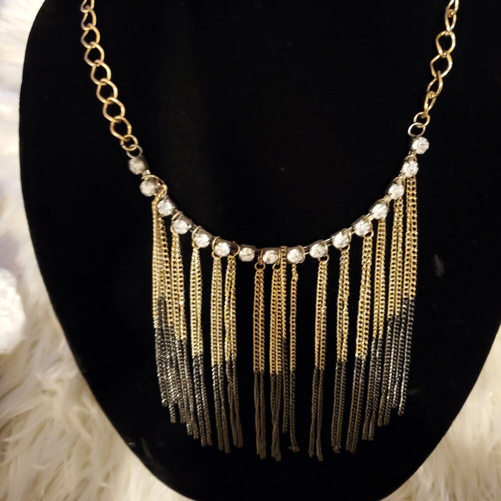 Gold Chain Dazzling Necklace